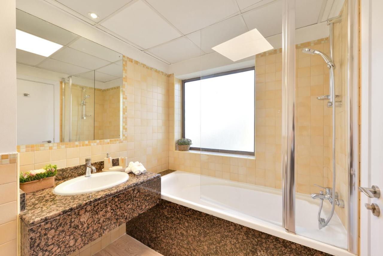 Luxury Jbr - Sea View - 5* Beach Resorts Access! Dubaj Kültér fotó