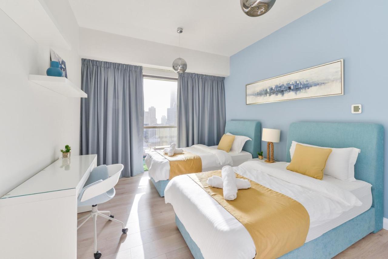 Luxury Jbr - Sea View - 5* Beach Resorts Access! Dubaj Kültér fotó